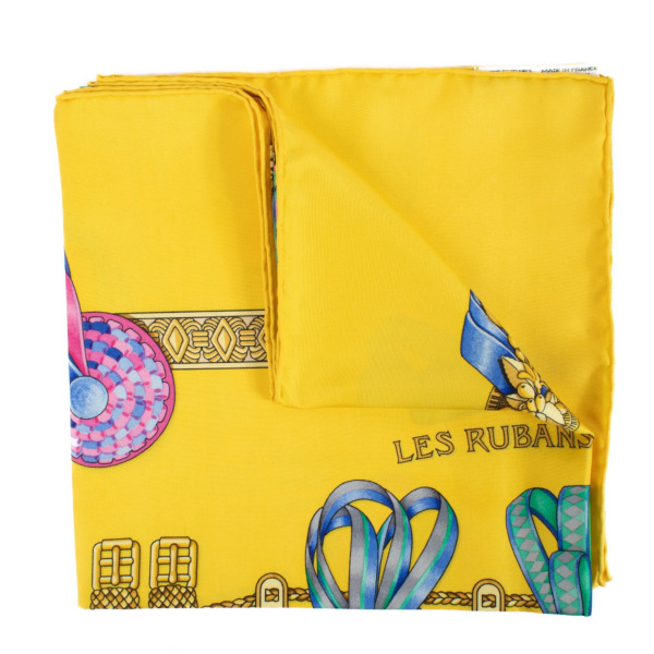 Hermès Yellow Les Rubans Du Cheval Carré ○ Labellov ○ Buy