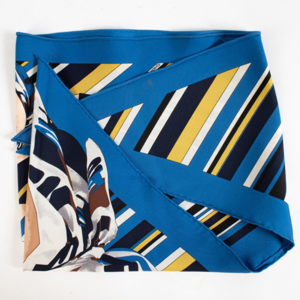 Hermès La Femme Au Carré Silk Triangle Scarf ○ Labellov
