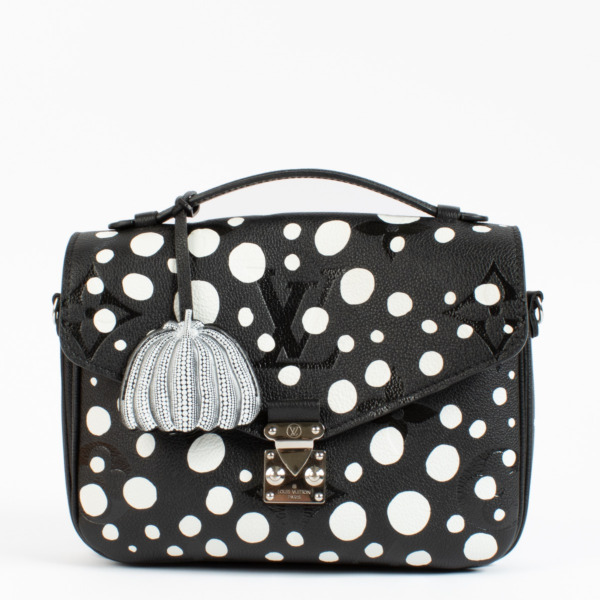 Louis Vuitton x Yayoi Kusama Black Pochette Metis ○ Labellov