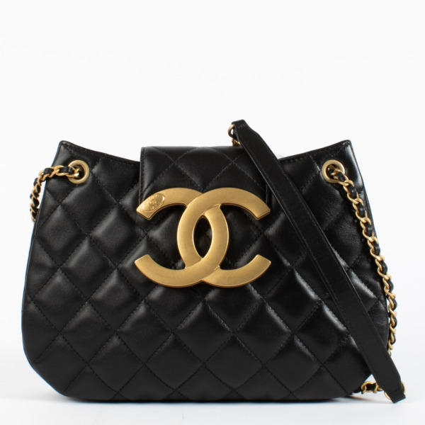 Chanel Black Quilted Lambskin XL Gold CC Logo Messenger Bag