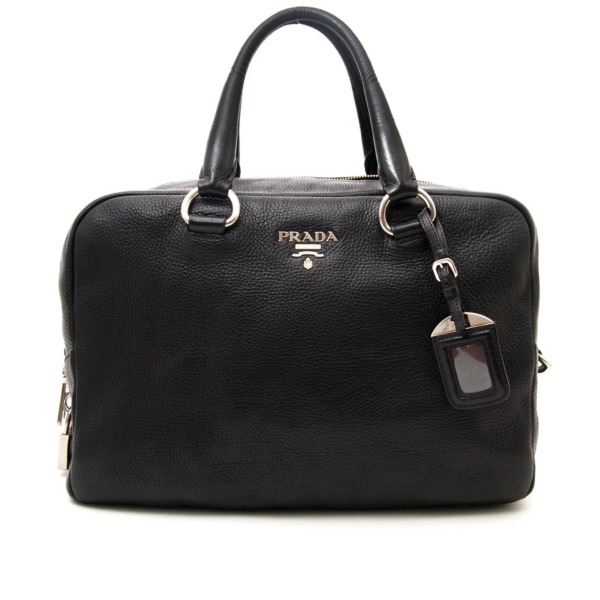 バッグ 00s old prada archive leather boston bag prada_black_bag_front.jpeg